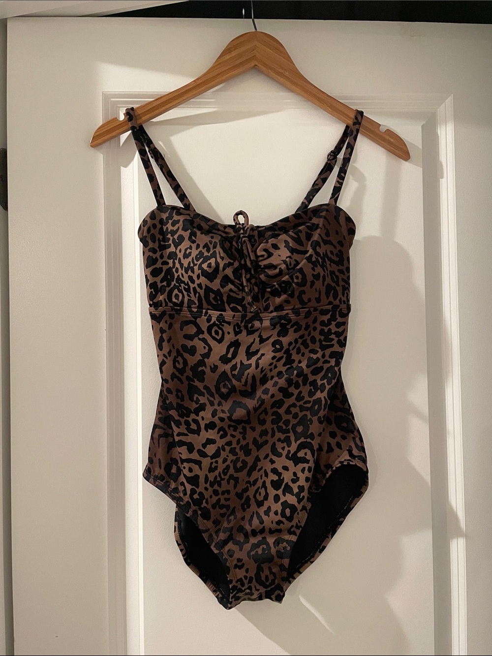 Embrace your curves leopard print one piece swimsuit small new
